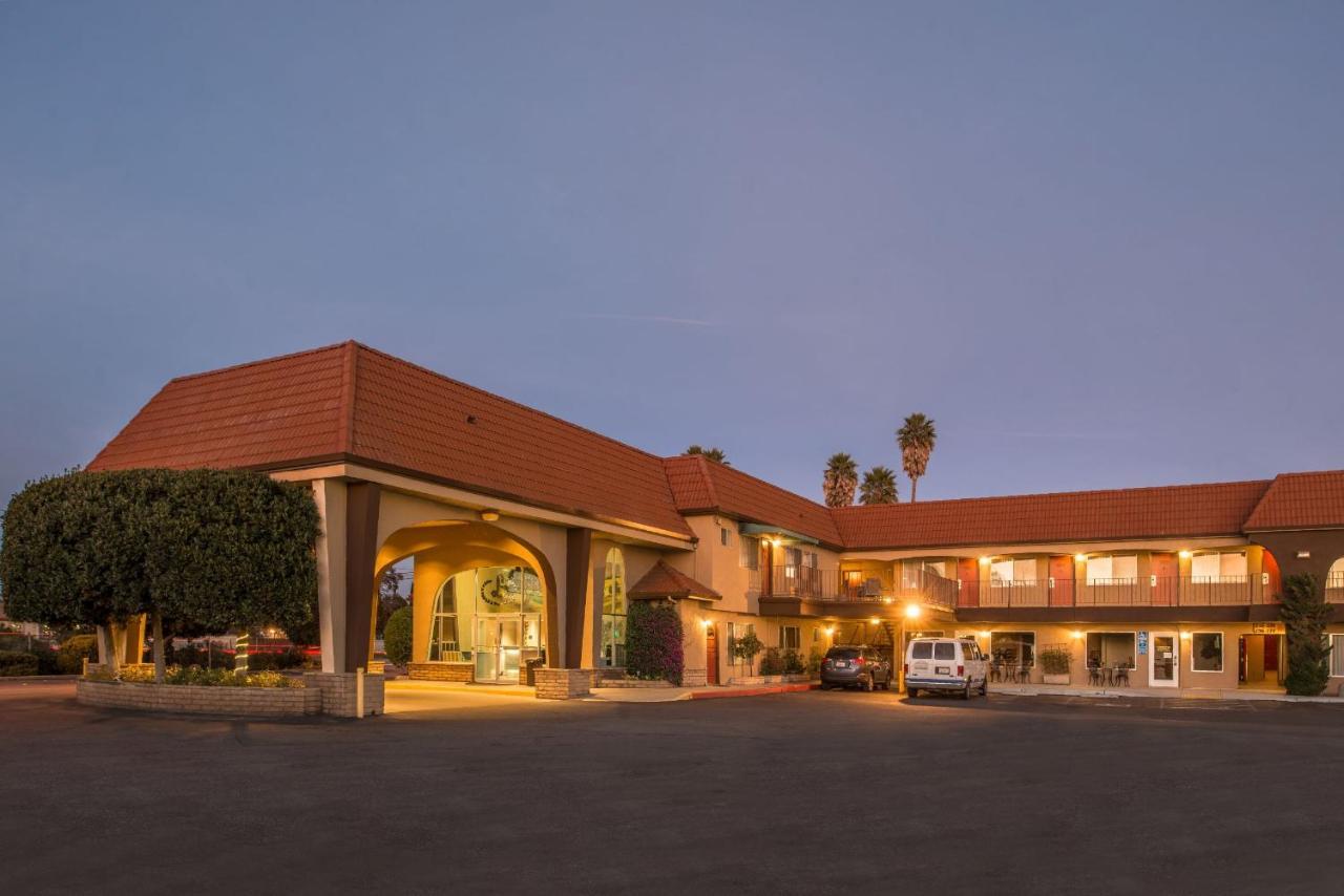 Laurel Inn & Conference Center Salinas Eksteriør bilde